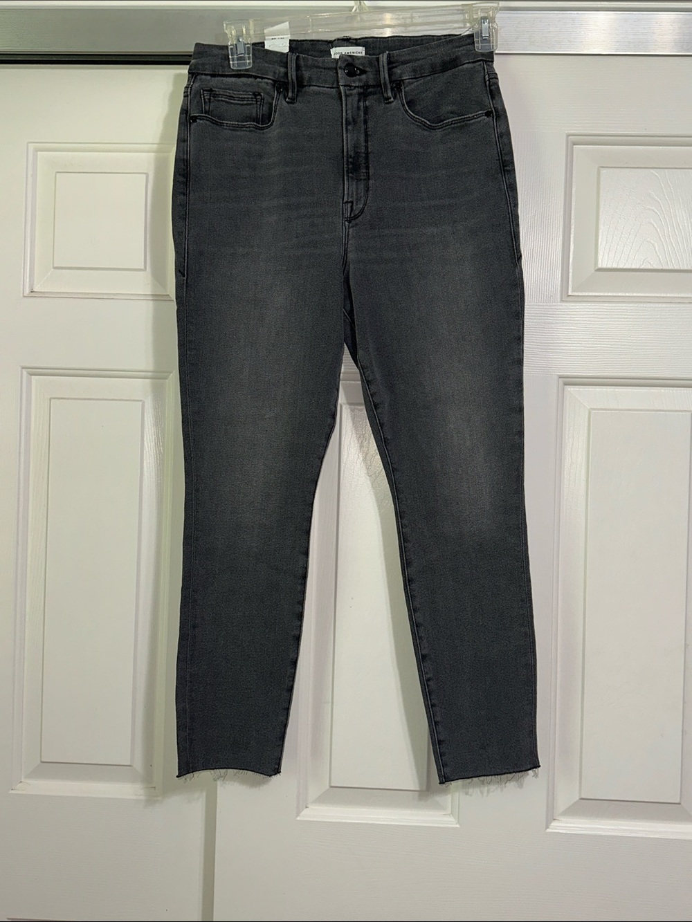 Good American Black Good Waist Cropped High-Rise Skinny Jeans
